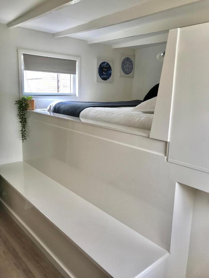 Quiet Waterloft Near Amsterdam And Schiphol Ws17 Hotell Aalsmeer Exteriör bild